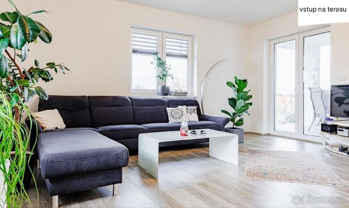 Prenájom domu 125 m², pozemek 1.193 m², Vrbovec, Jihomoravský kraj Prenájom domu 125 m², pozemek 1.193 m², Vrbovec, Jihomoravský kraj