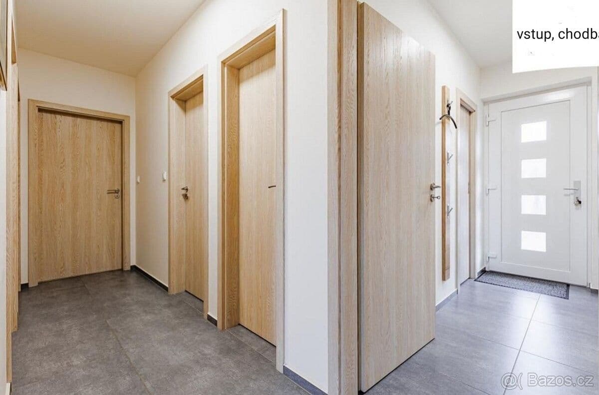 Prenájom domu 125 m², pozemek 1.193 m², Vrbovec, Jihomoravský kraj Prenájom domu 125 m², pozemek 1.193 m², Vrbovec, Jihomoravský kraj