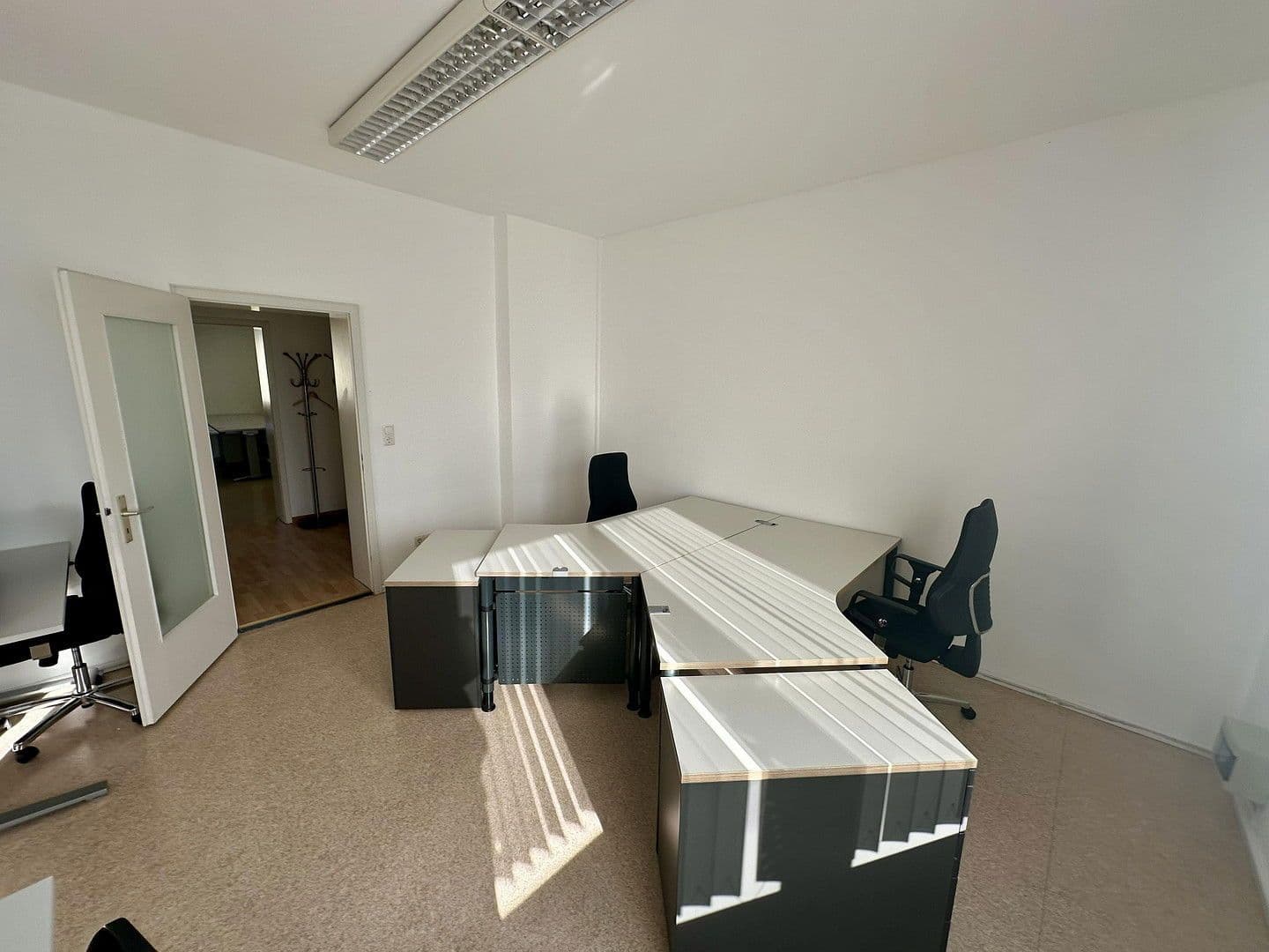 Prenájom kancelárie 120 m², Bahnhofstraße 21, Penzberg, Bavorsko Prenájom kancelárie 120 m², Bahnhofstraße 21, Penzberg, Bavorsko