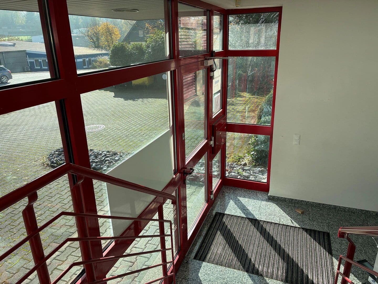 Prenájom kancelárie 620 m², Industriestrasse 48, Burscheid, Severné Porýnie - Westfálsko Prenájom kancelárie 620 m², Industriestrasse 48, Burscheid, Severné Porýnie - Westfálsko