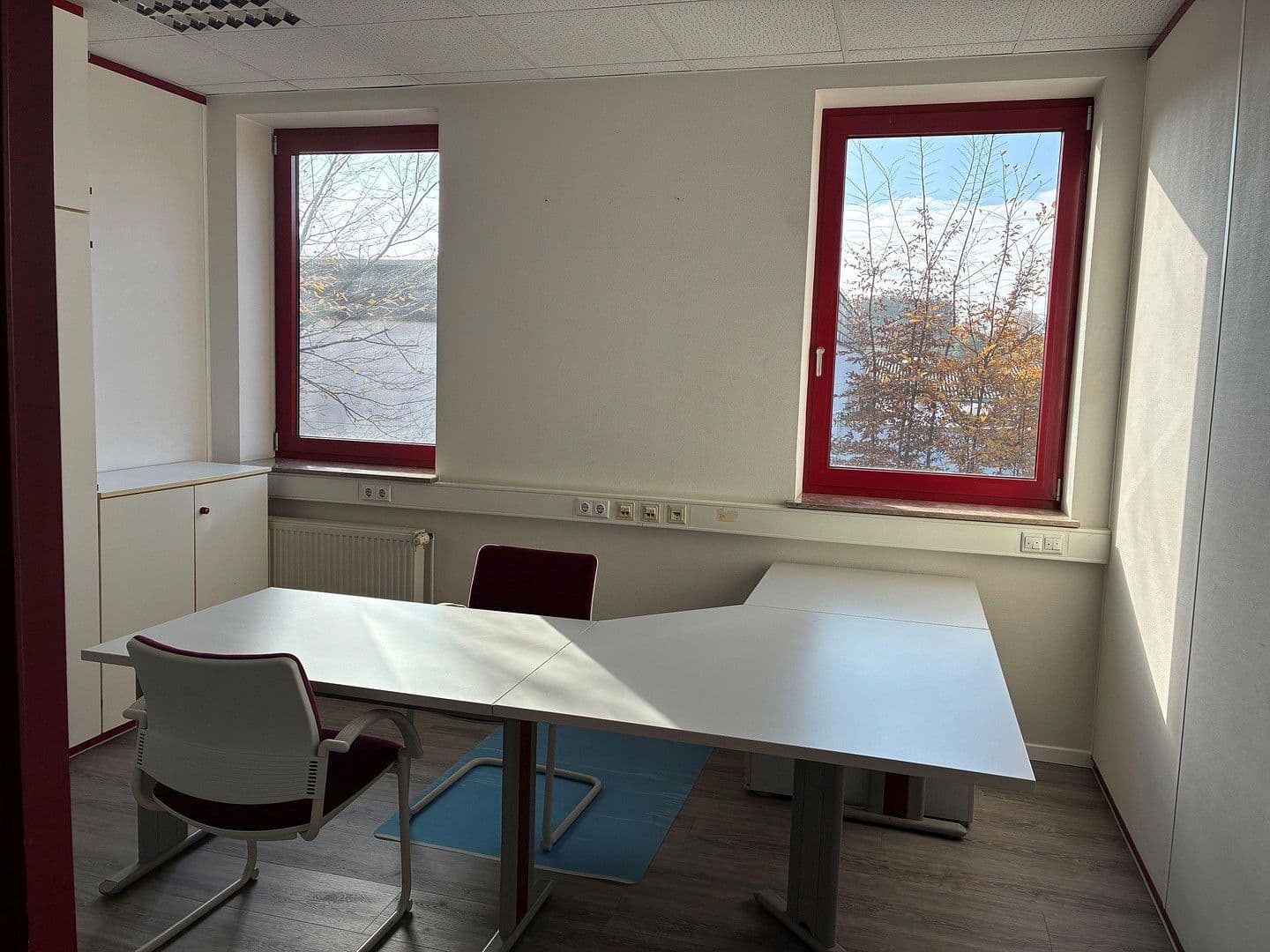 Prenájom kancelárie 620 m², Industriestrasse 48, Burscheid, Severné Porýnie - Westfálsko Prenájom kancelárie 620 m², Industriestrasse 48, Burscheid, Severné Porýnie - Westfálsko