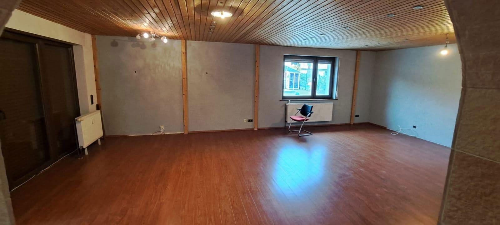 Prenájom domu 197 m², pozemek 500 m², Aloys Ruppel Straße 12, Rodenbach, Hesensko Prenájom domu 197 m², pozemek 500 m², Aloys Ruppel Straße 12, Rodenbach, Hesensko