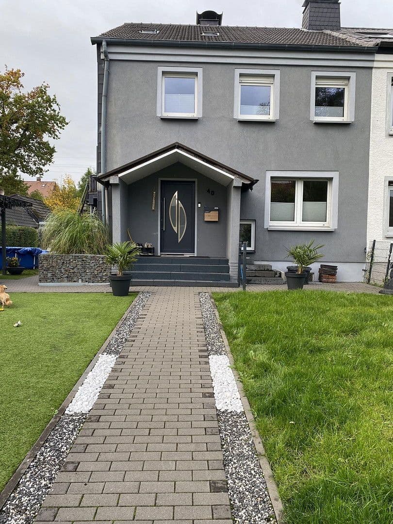 Predaj domu 180 m², pozemek 900 m², Hagen, Severné Porýnie - Westfálsko Predaj domu 180 m², pozemek 900 m², Hagen, Severné Porýnie - Westfálsko