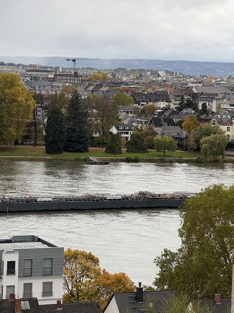 Predaj bytu 5-izbový 152 m², Koblenz, Porýnie-Falcko Predaj bytu 5-izbový 152 m², Koblenz, Porýnie-Falcko