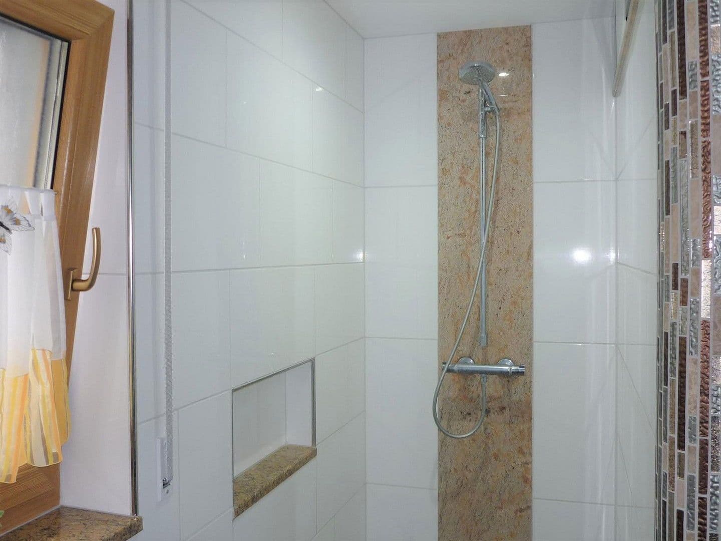 Predaj domu 211 m², pozemek 690 m², Plattling, Bavorsko Predaj domu 211 m², pozemek 690 m², Plattling, Bavorsko