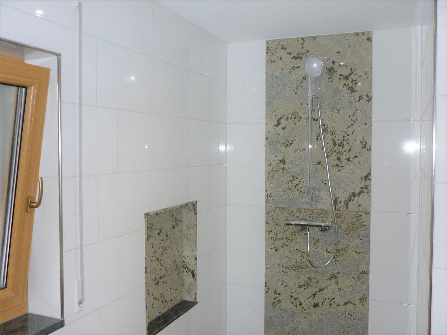 Predaj domu 211 m², pozemek 690 m², Plattling, Bavorsko Predaj domu 211 m², pozemek 690 m², Plattling, Bavorsko