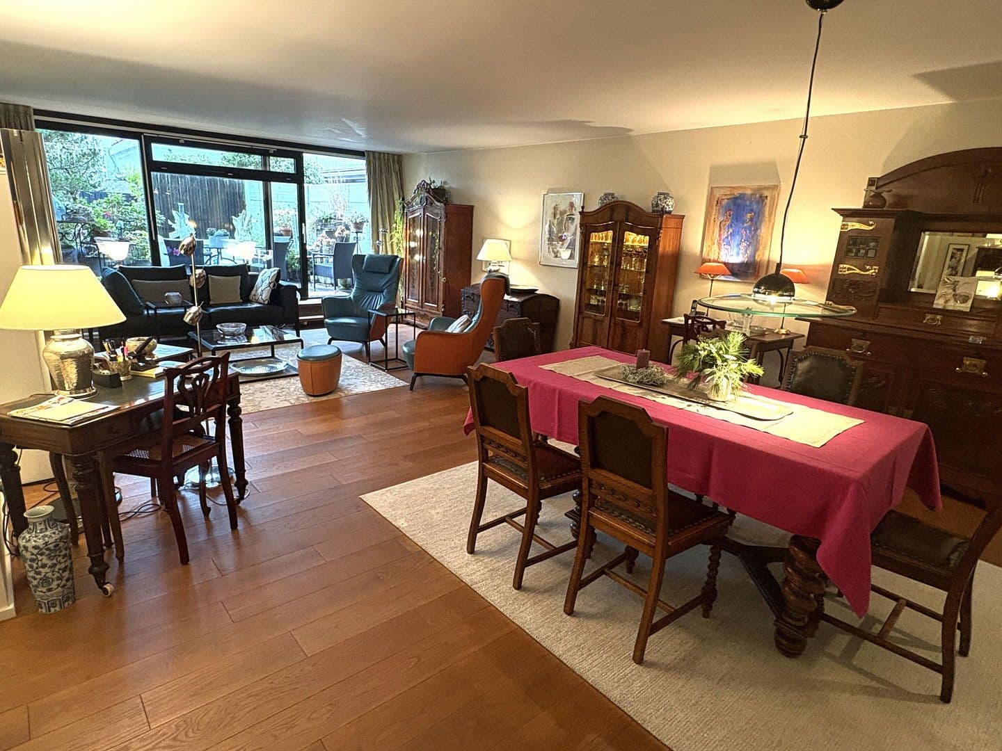 Predaj bytu 2-izbový 118 m², Dreieich, Hesensko Predaj bytu 2-izbový 118 m², Dreieich, Hesensko