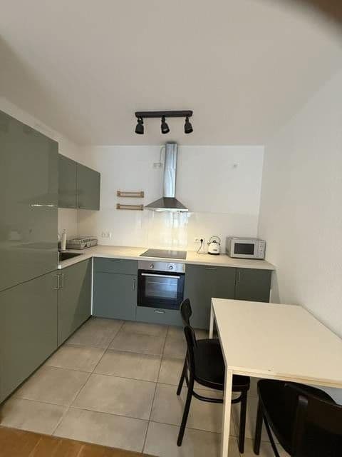 Prenájom domu 55 m², pozemek 1 m², Berlin, Berlín Prenájom domu 55 m², pozemek 1 m², Berlin, Berlín