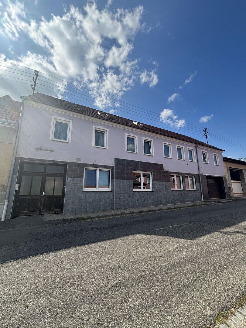 Predaj domu 420 m², pozemek 1.600 m², Drasenhofen, Dolné Rakúsko Predaj domu 420 m², pozemek 1.600 m², Drasenhofen, Dolné Rakúsko