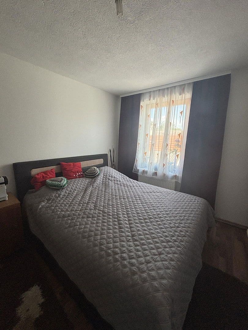 Predaj domu 420 m², pozemek 1.600 m², Drasenhofen, Dolné Rakúsko Predaj domu 420 m², pozemek 1.600 m², Drasenhofen, Dolné Rakúsko