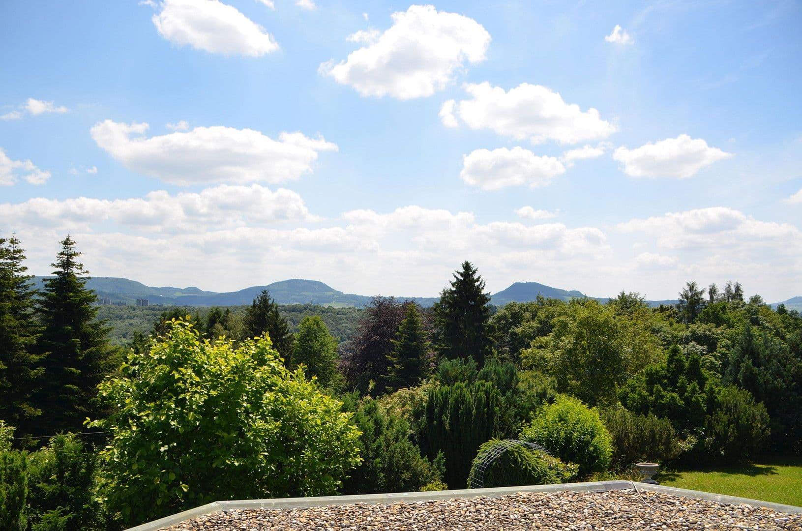 Predaj domu 221 m², pozemek 1.712 m², Schwäbisch Gmünd, Bádensko-Wurttembersko Predaj domu 221 m², pozemek 1.712 m², Schwäbisch Gmünd, Bádensko-Wurttembersko