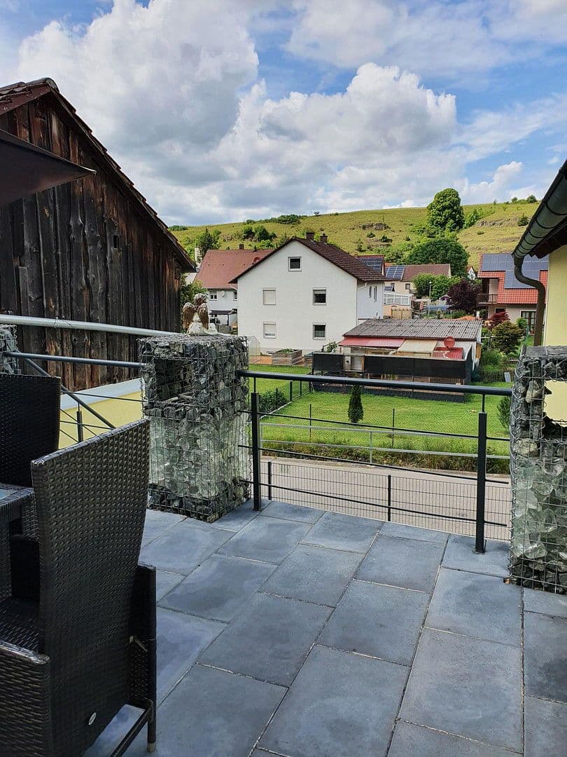 Predaj domu 145 m², pozemek 452 m², Altmannstein, Bavorsko Predaj domu 145 m², pozemek 452 m², Altmannstein, Bavorsko