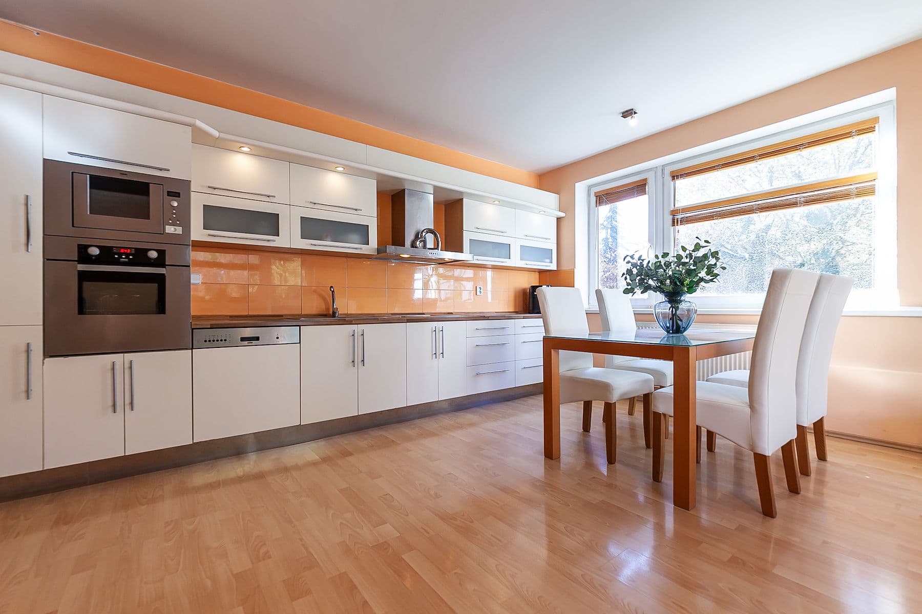 Predaj bytu 3-izbový 78 m², Toužimská, Praha, Praha Predaj bytu 3-izbový 78 m², Toužimská, Praha, Praha