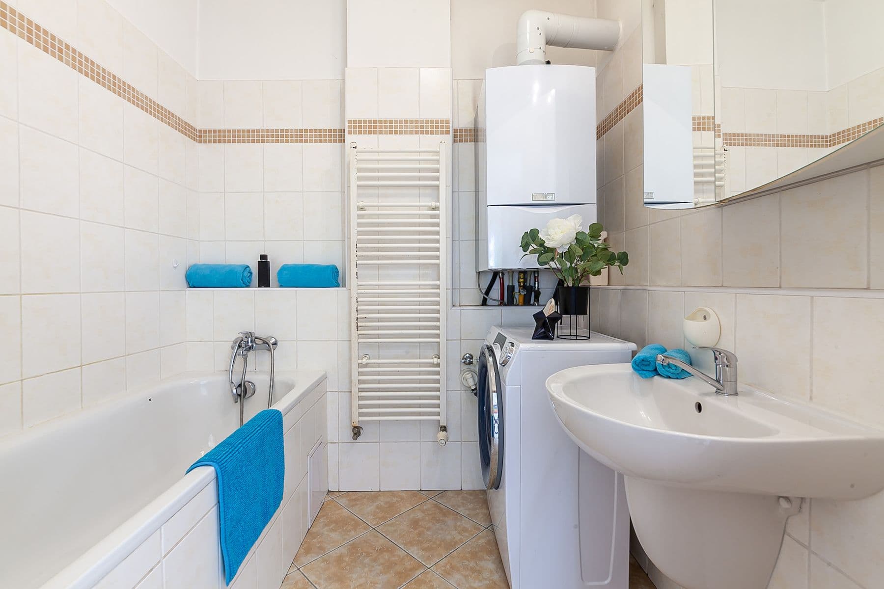 Predaj bytu 3-izbový 78 m², Toužimská, Praha, Praha Predaj bytu 3-izbový 78 m², Toužimská, Praha, Praha