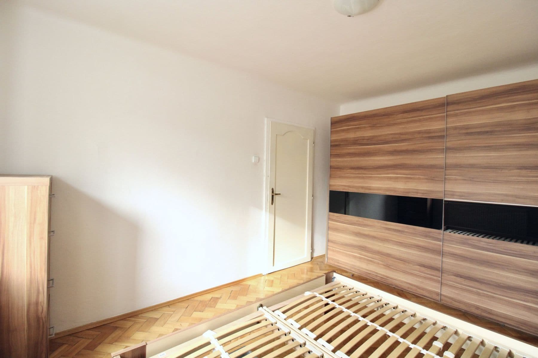 Prenájom bytu 2-izbový 52 m², Petrohradská, Kladno, Středočeský kraj Prenájom bytu 2-izbový 52 m², Petrohradská, Kladno, Středočeský kraj