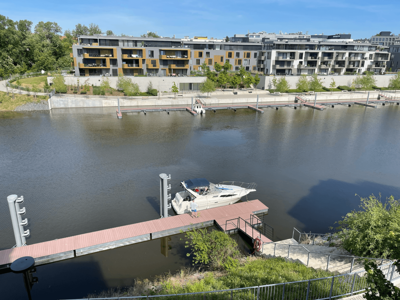 Prenájom bytu 3-izbový 96 m², Menclova, Praha, Praha Prenájom bytu 3-izbový 96 m², Menclova, Praha, Praha