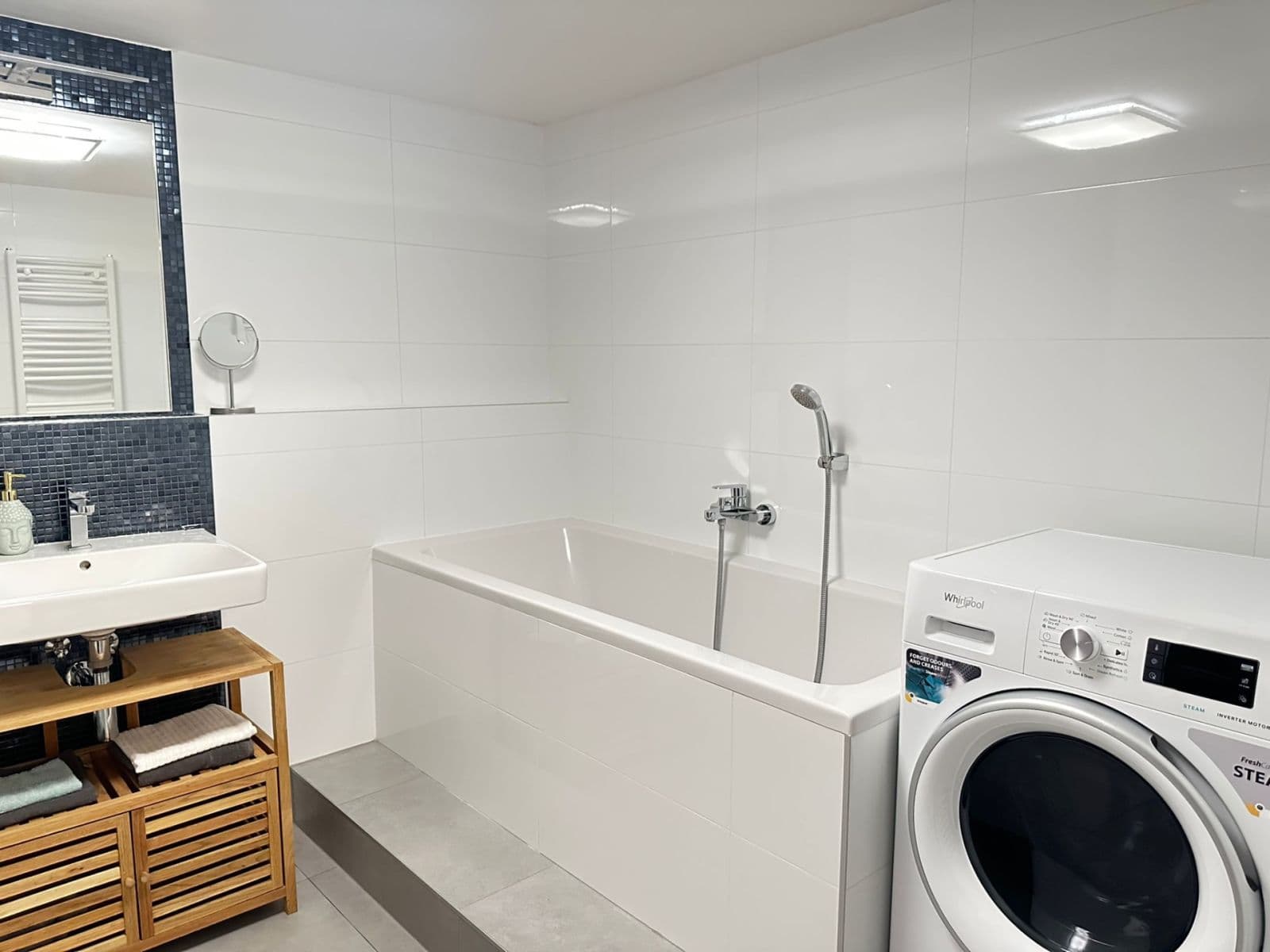 Predaj bytu 2-izbový 80 m², U Mlýnského kanálu, Praha, Praha Predaj bytu 2-izbový 80 m², U Mlýnského kanálu, Praha, Praha