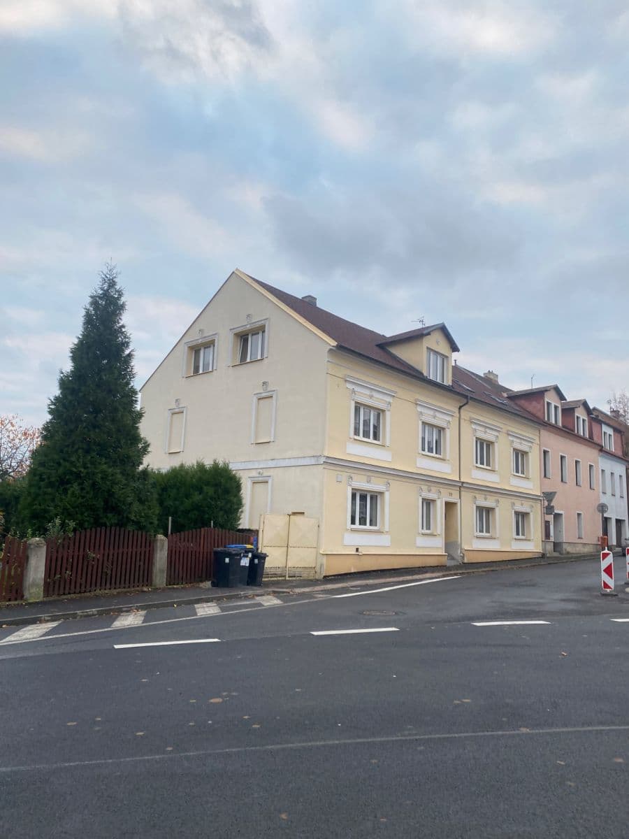 Prenájom bytu 2-izbový 70 m², Palackého, Dubí, Ústecký kraj Prenájom bytu 2-izbový 70 m², Palackého, Dubí, Ústecký kraj