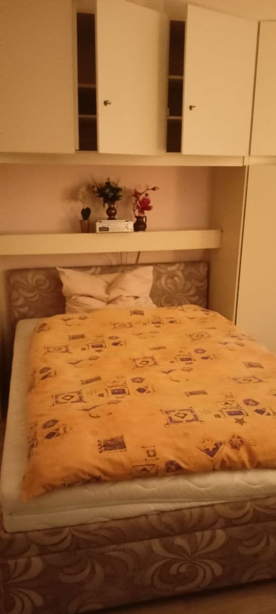 Prenájom bytu 2-izbový 66 m², Cibulkova, Klatovy, Plzeňský kraj Prenájom bytu 2-izbový 66 m², Cibulkova, Klatovy, Plzeňský kraj