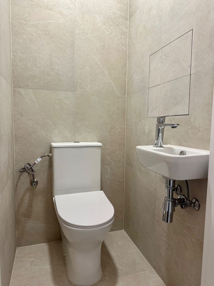 Predaj bytu 4-izbový 70 m², Pomořanská, Praha, Praha Predaj bytu 4-izbový 70 m², Pomořanská, Praha, Praha