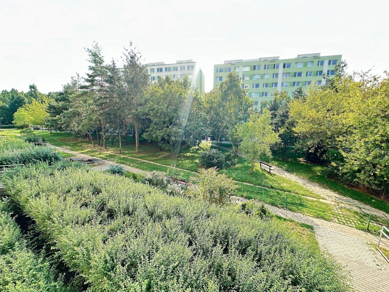 Prenájom bytu 3-izbový 65 m², Hrudičkova, Praha, Praha Prenájom bytu 3-izbový 65 m², Hrudičkova, Praha, Praha