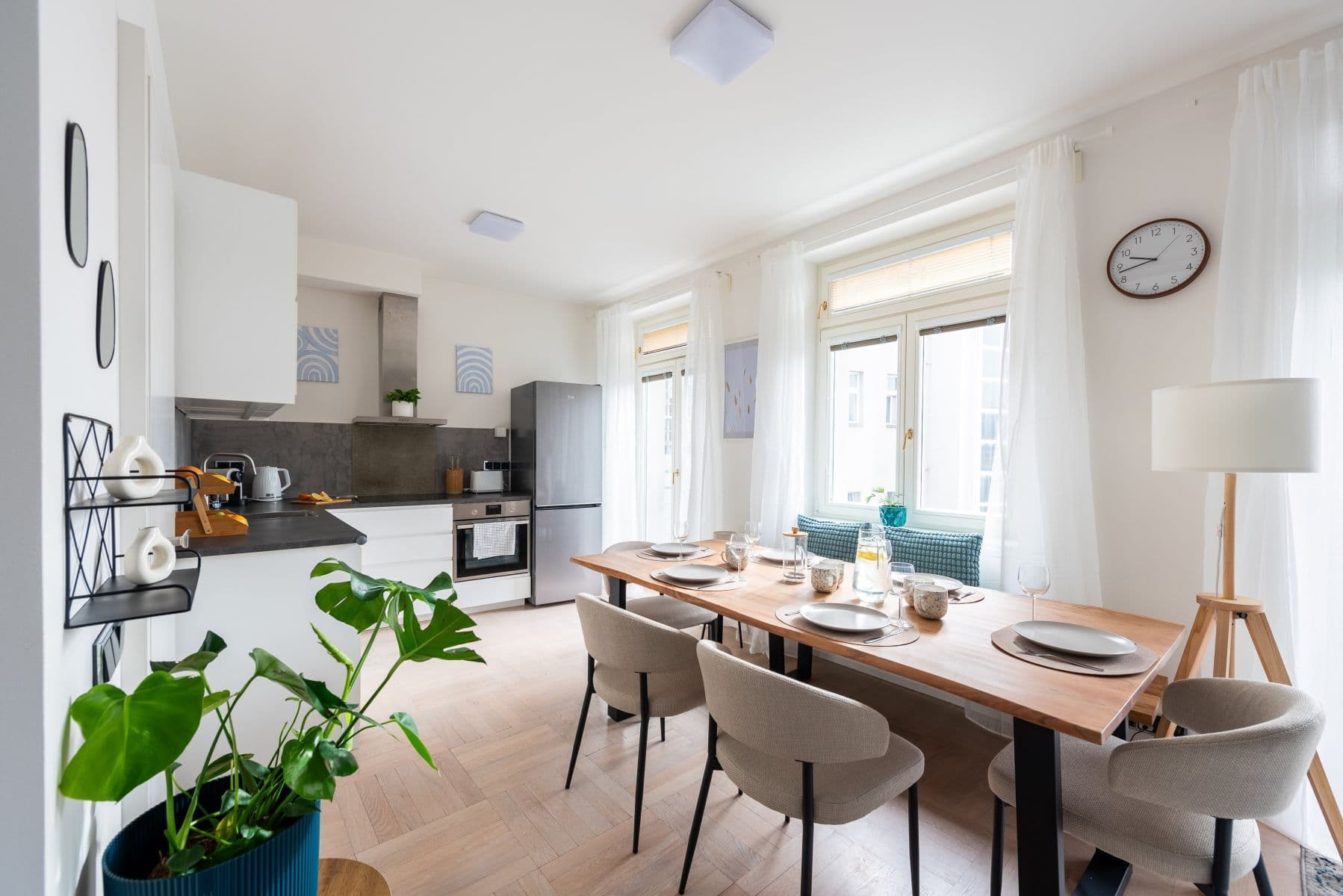 Prenájom bytu 60 m², Spálená, Praha, Praha Prenájom bytu 60 m², Spálená, Praha, Praha