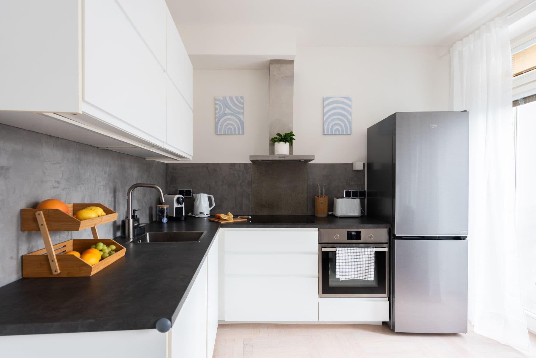 Prenájom bytu 60 m², Spálená, Praha, Praha Prenájom bytu 60 m², Spálená, Praha, Praha