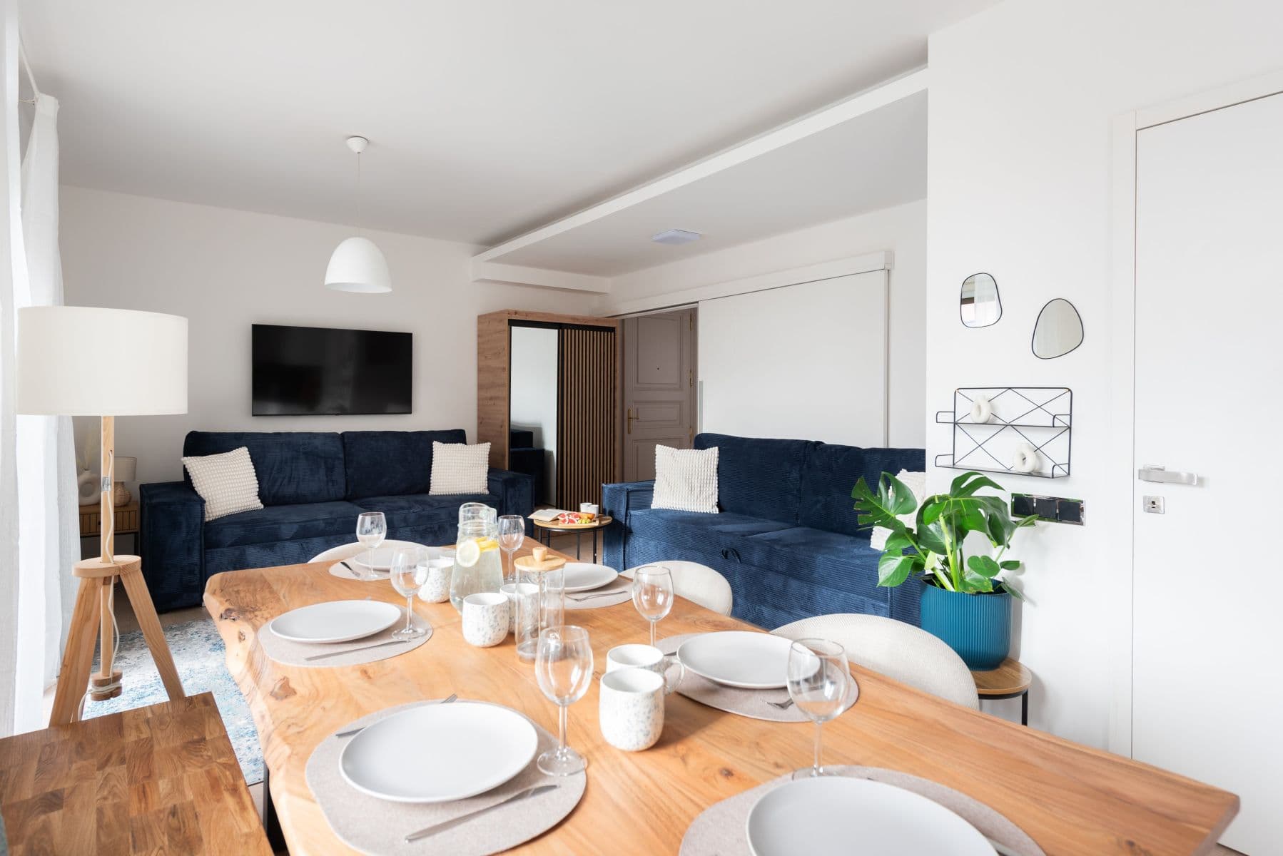 Prenájom bytu 60 m², Spálená, Praha, Praha Prenájom bytu 60 m², Spálená, Praha, Praha