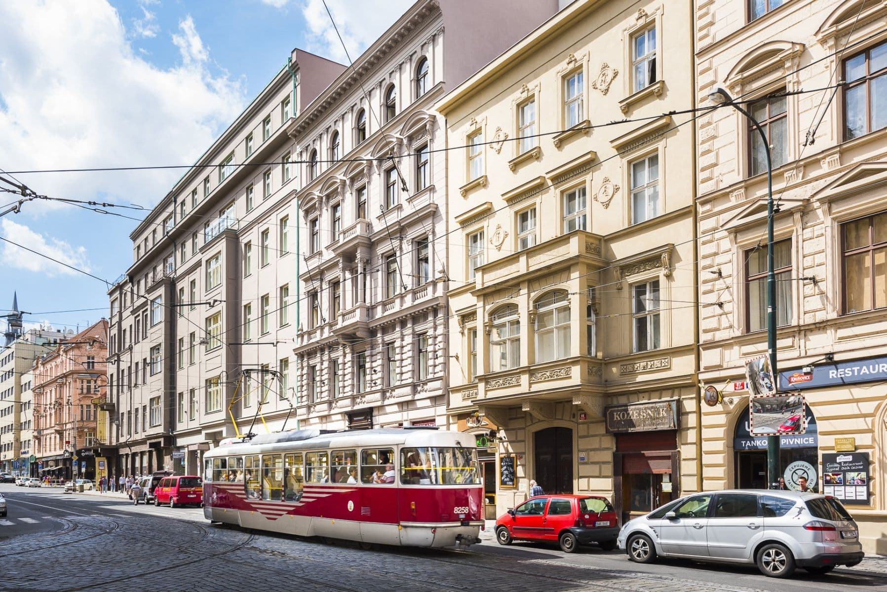 Prenájom bytu 60 m², Spálená, Praha, Praha Prenájom bytu 60 m², Spálená, Praha, Praha