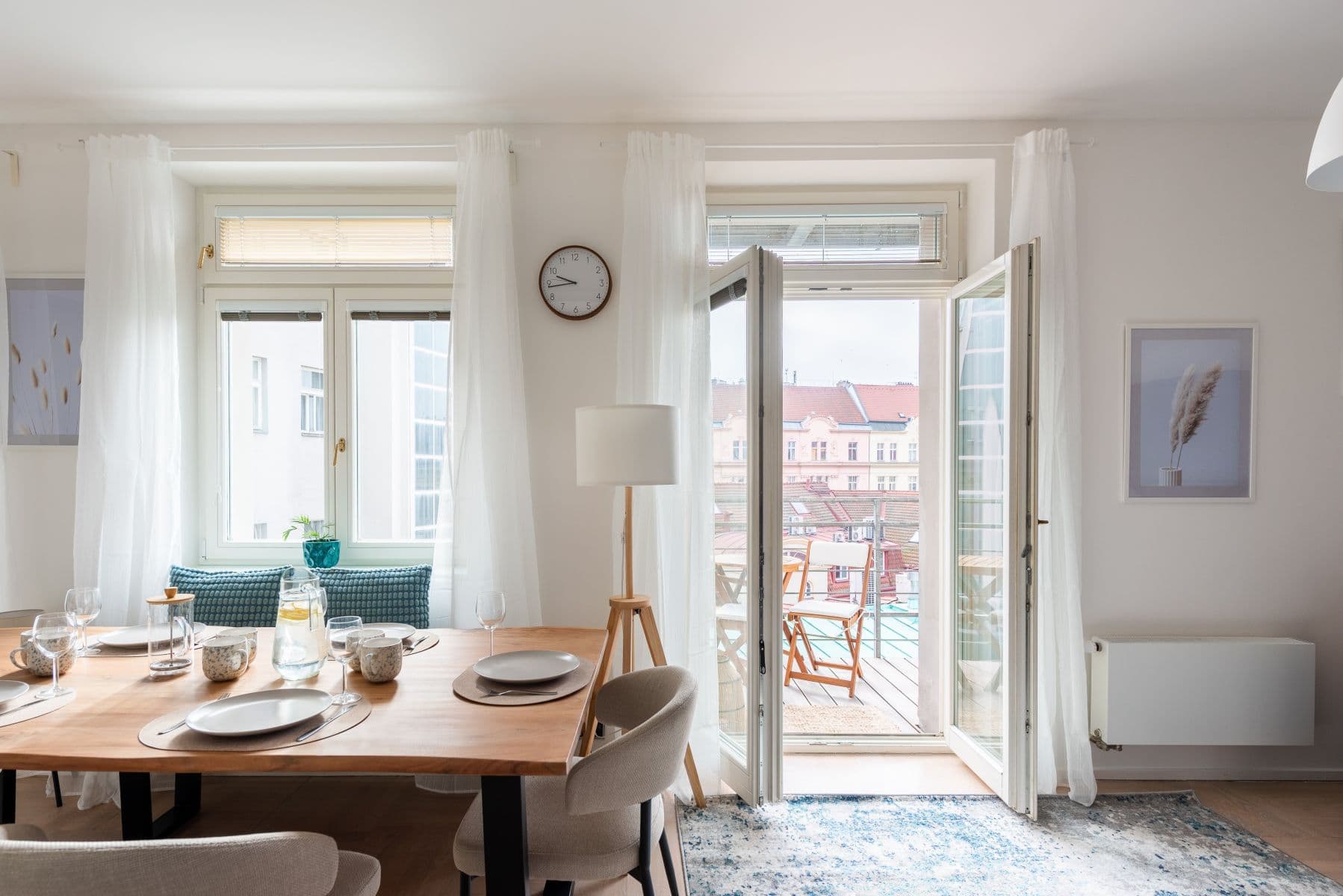 Prenájom bytu 60 m², Spálená, Praha, Praha Prenájom bytu 60 m², Spálená, Praha, Praha