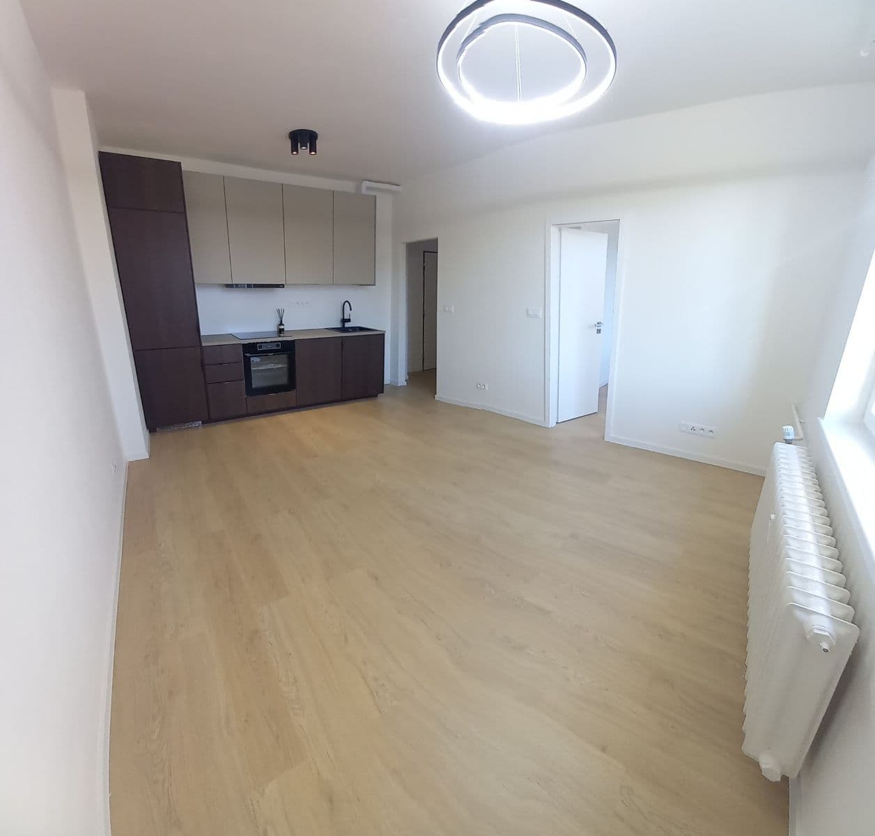 Prenájom bytu 3-izbový 54 m², Púchovská, Praha, Praha Prenájom bytu 3-izbový 54 m², Púchovská, Praha, Praha