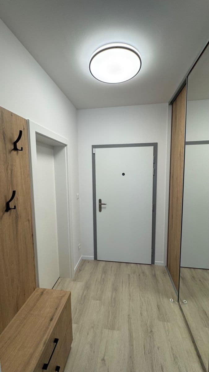 Predaj bytu 2-izbový 58 m², Hraničná, Ružinov, Bratislavský kraj Predaj bytu 2-izbový 58 m², Hraničná, Ružinov, Bratislavský kraj