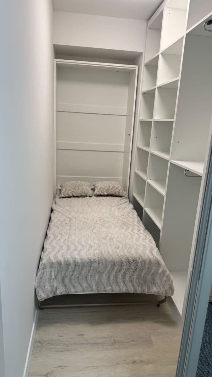 Predaj bytu 2-izbový 58 m², Hraničná, Ružinov, Bratislavský kraj Predaj bytu 2-izbový 58 m², Hraničná, Ružinov, Bratislavský kraj