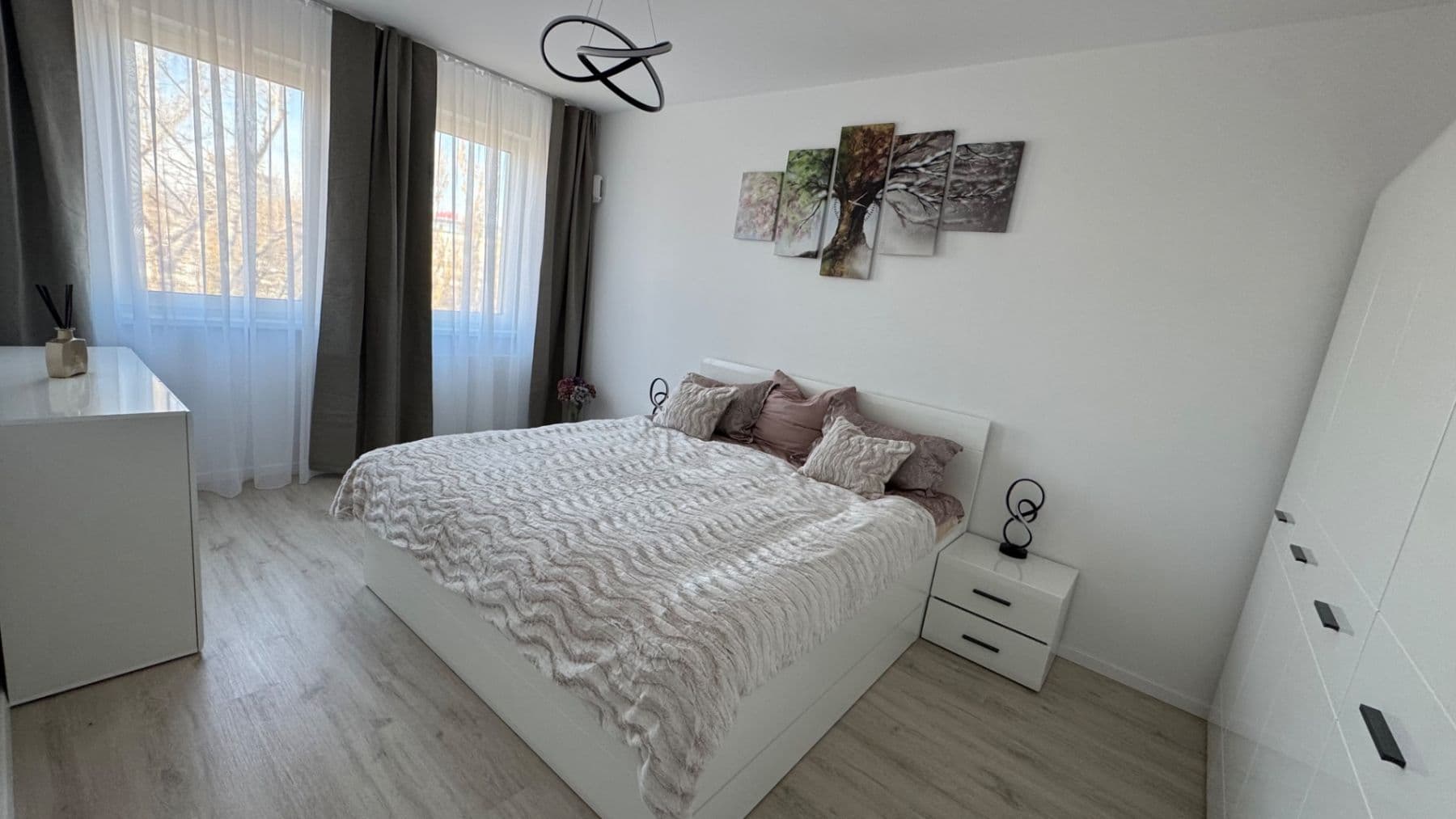 Predaj bytu 2-izbový 58 m², Hraničná, Ružinov, Bratislavský kraj Predaj bytu 2-izbový 58 m², Hraničná, Ružinov, Bratislavský kraj