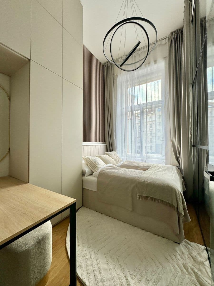 Prenájom bytu 50 m², Křemencova, Praha, Praha Prenájom bytu 50 m², Křemencova, Praha, Praha