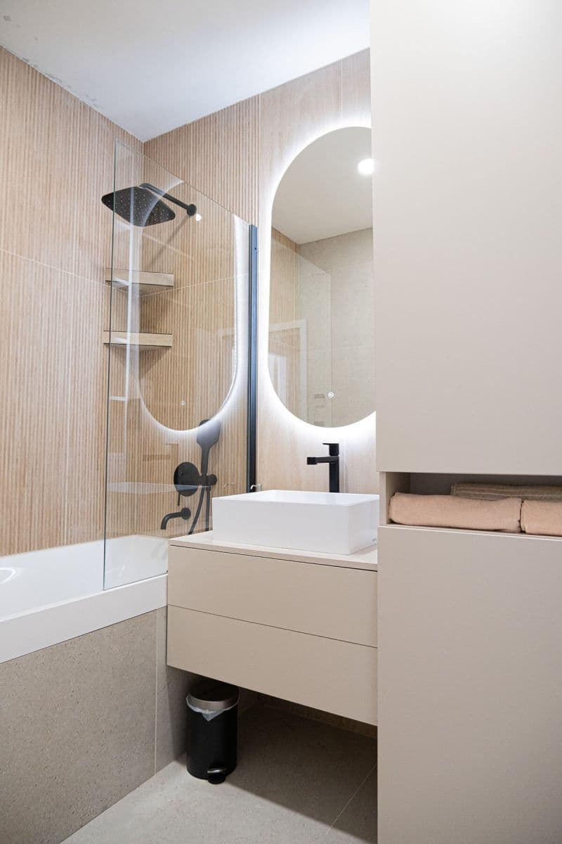 Prenájom bytu 50 m², Křemencova, Praha, Praha Prenájom bytu 50 m², Křemencova, Praha, Praha