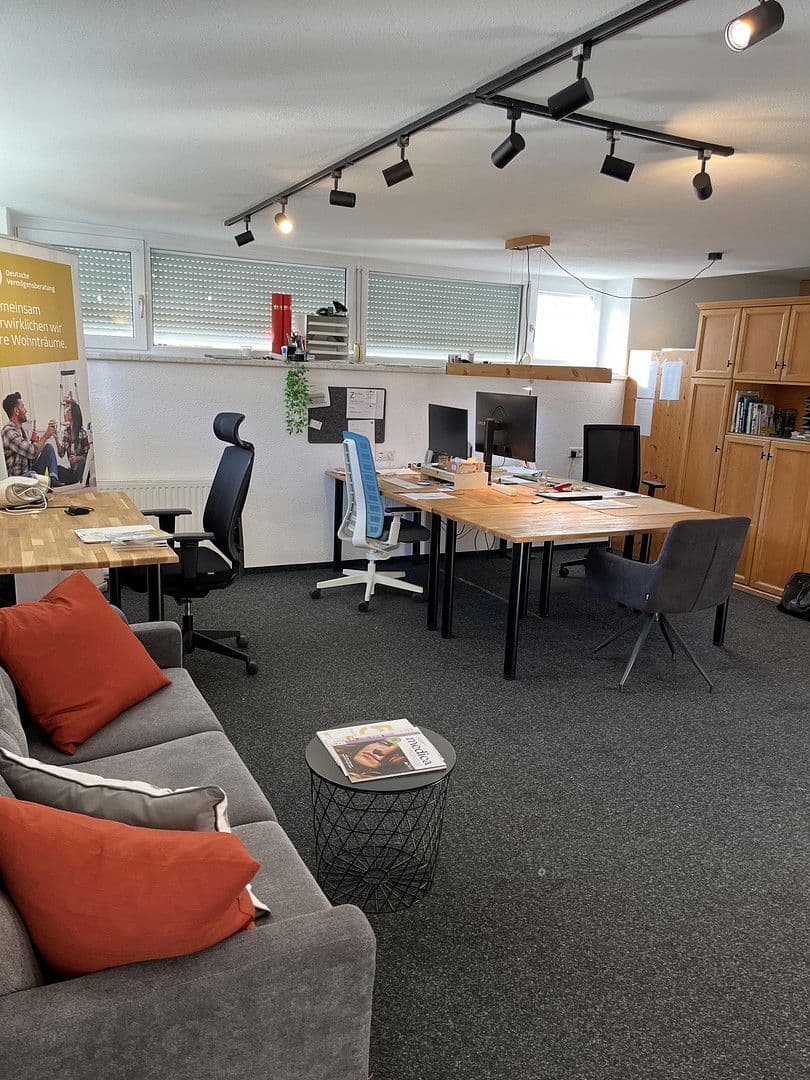 Prenájom kancelárie 60 m², Mieming, Tirolsko Prenájom kancelárie 60 m², Mieming, Tirolsko