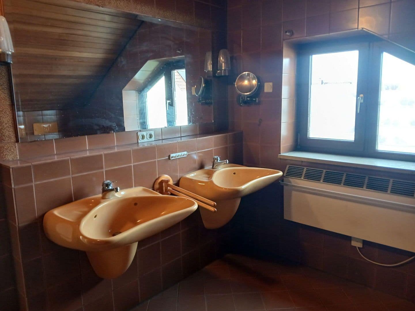 Predaj domu 128 m², pozemek 585 m², Fasanenweg 7, Pyrbaum, Bavorsko Predaj domu 128 m², pozemek 585 m², Fasanenweg 7, Pyrbaum, Bavorsko