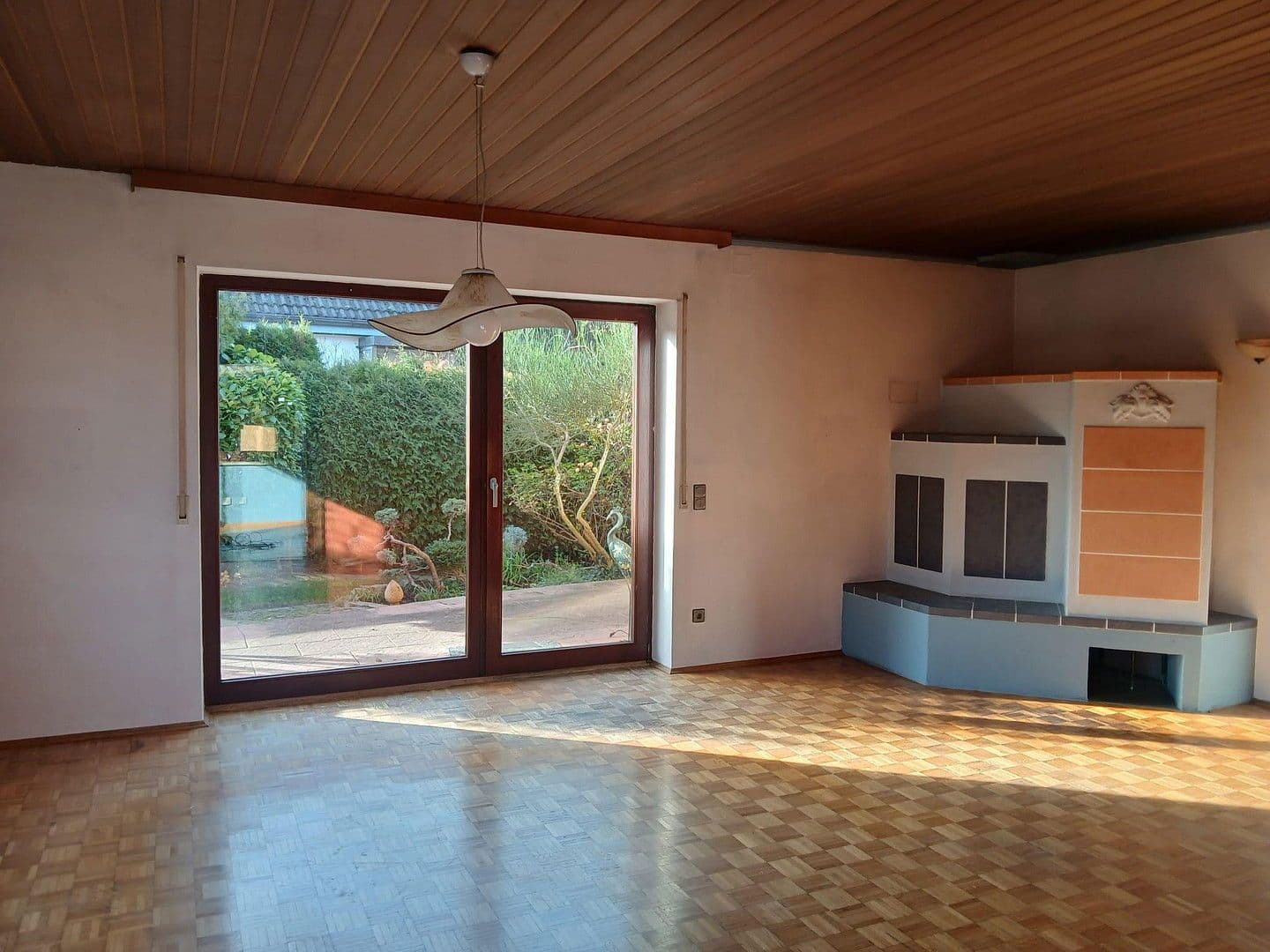 Predaj domu 128 m², pozemek 585 m², Fasanenweg 7, Pyrbaum, Bavorsko Predaj domu 128 m², pozemek 585 m², Fasanenweg 7, Pyrbaum, Bavorsko