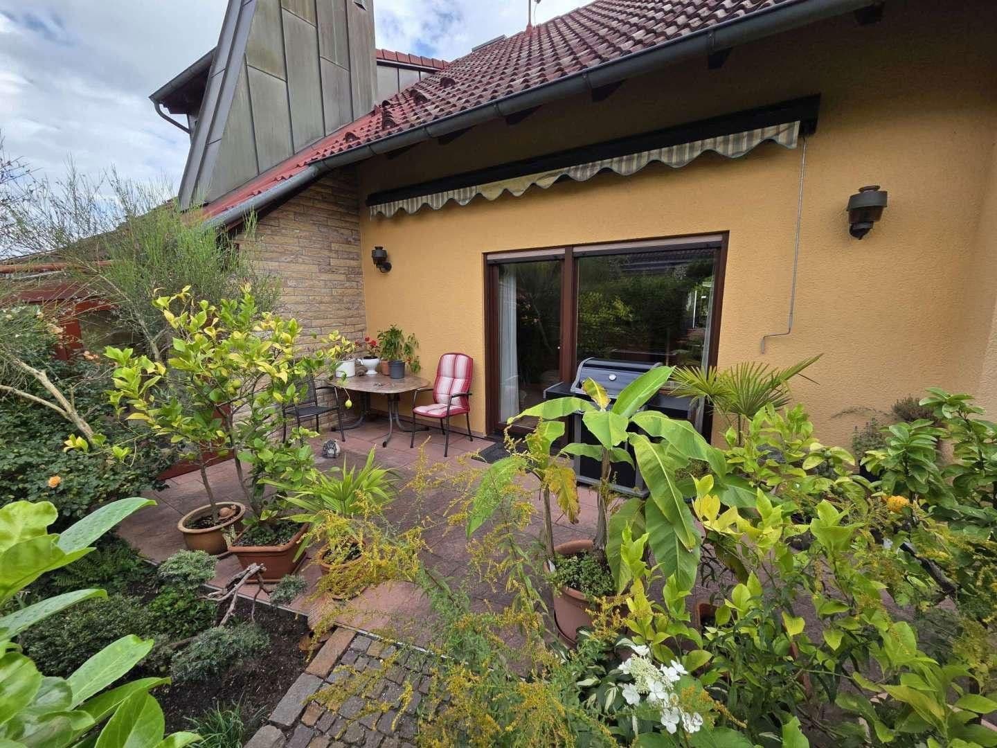 Predaj domu 128 m², pozemek 585 m², Fasanenweg 7, Pyrbaum, Bavorsko Predaj domu 128 m², pozemek 585 m², Fasanenweg 7, Pyrbaum, Bavorsko