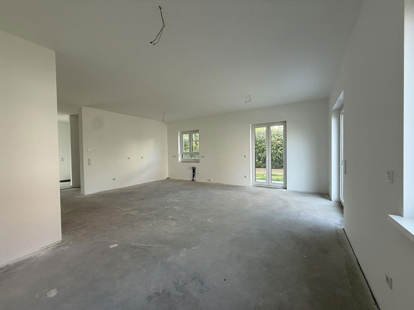 Predaj domu 143 m², pozemek 210 m², Nidderau, Hesensko Predaj domu 143 m², pozemek 210 m², Nidderau, Hesensko