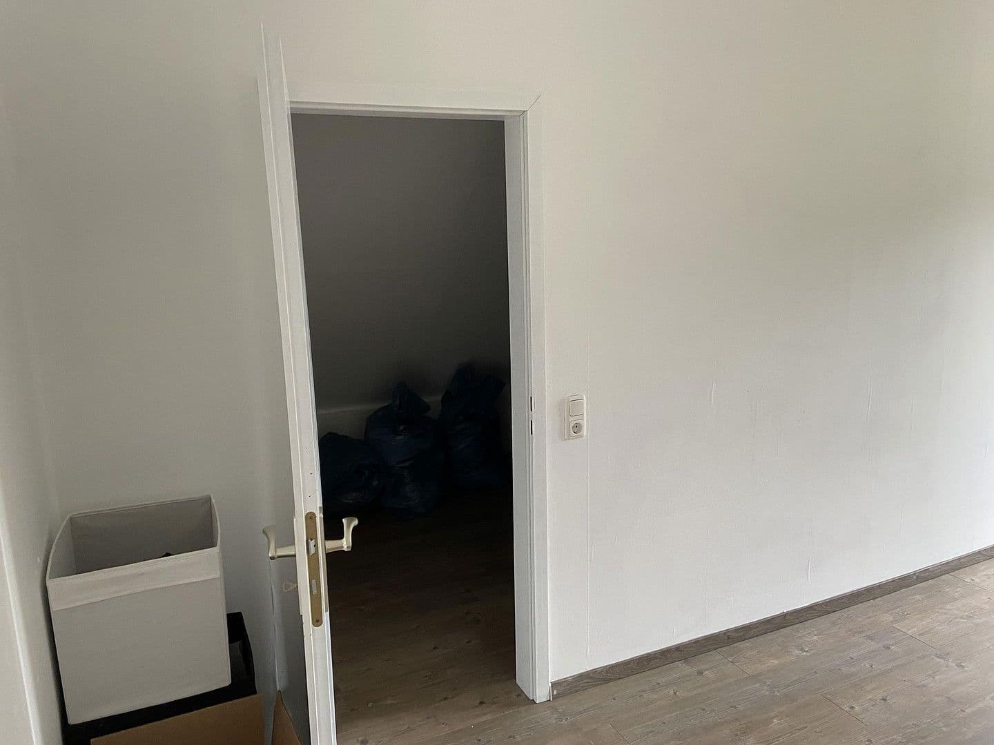 Predaj domu 120 m², pozemek 500 m², Cremlingen, Dolné Sasko Predaj domu 120 m², pozemek 500 m², Cremlingen, Dolné Sasko