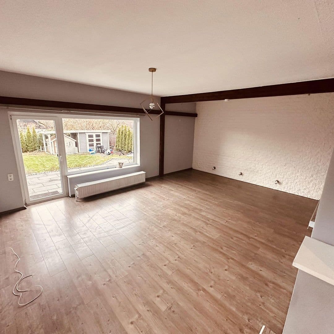 Predaj domu 120 m², pozemek 500 m², Cremlingen, Dolné Sasko Predaj domu 120 m², pozemek 500 m², Cremlingen, Dolné Sasko