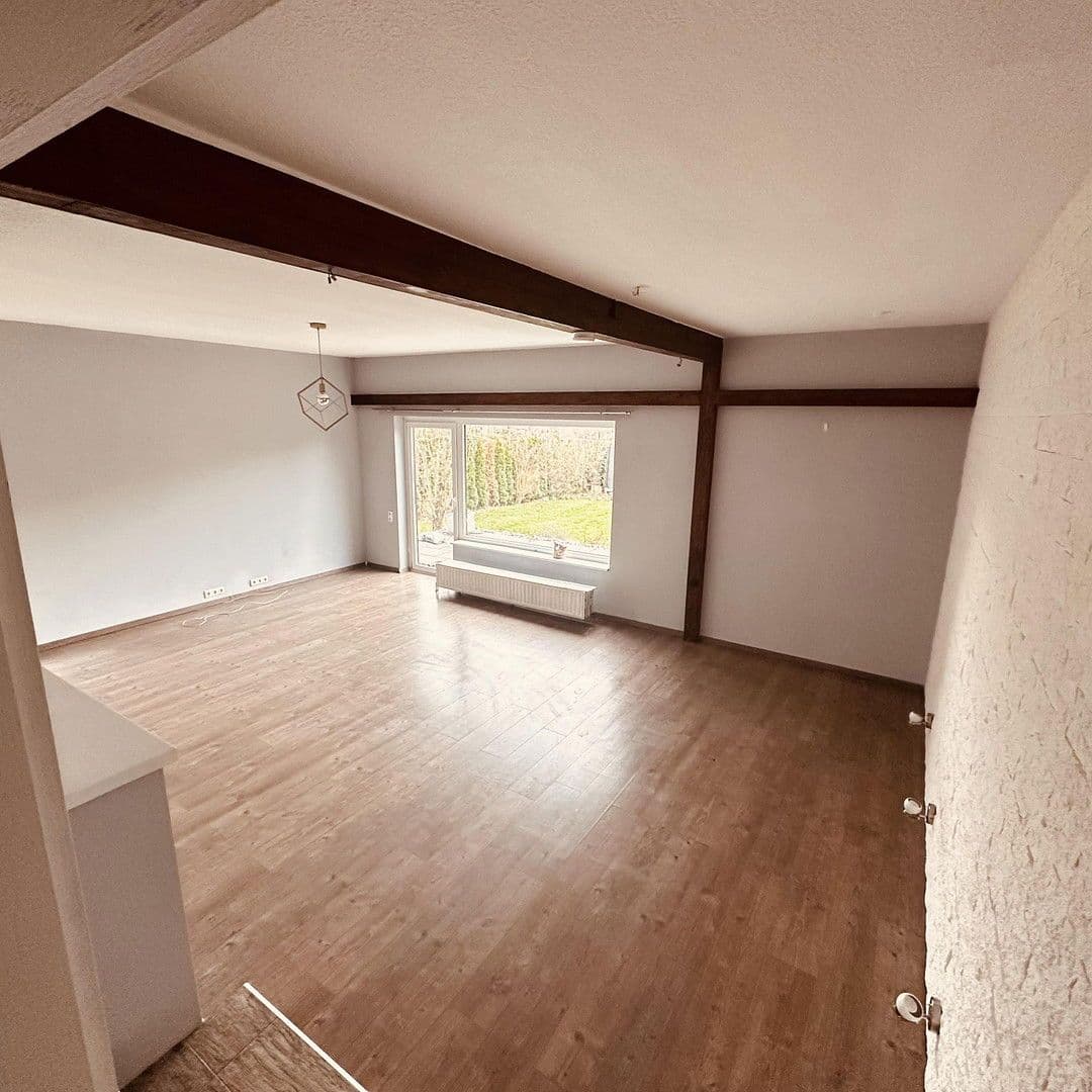 Predaj domu 120 m², pozemek 500 m², Cremlingen, Dolné Sasko Predaj domu 120 m², pozemek 500 m², Cremlingen, Dolné Sasko