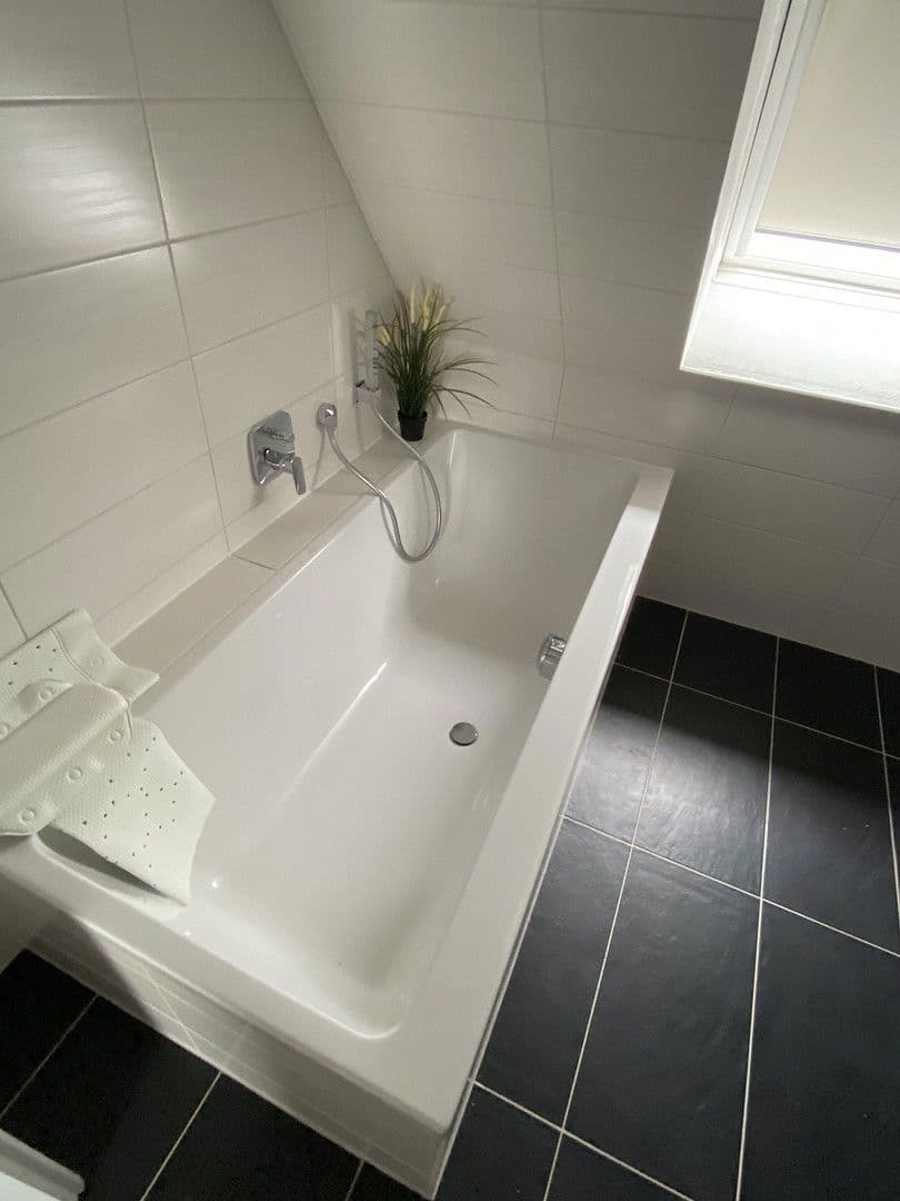 Predaj domu 120 m², pozemek 500 m², Cremlingen, Dolné Sasko Predaj domu 120 m², pozemek 500 m², Cremlingen, Dolné Sasko