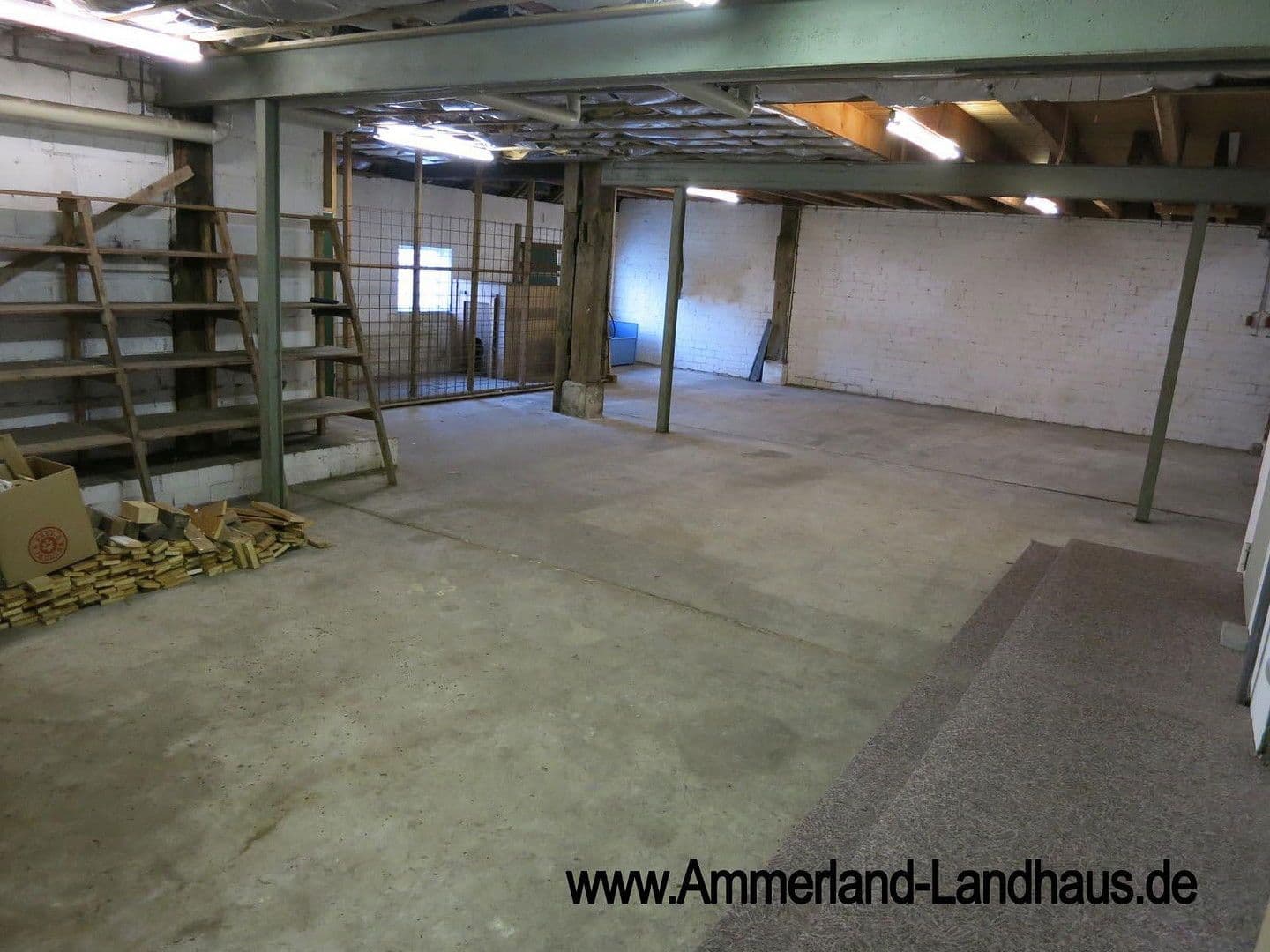 Predaj domu 310 m², pozemek 8.127 m², Westerstede, Dolné Sasko Predaj domu 310 m², pozemek 8.127 m², Westerstede, Dolné Sasko