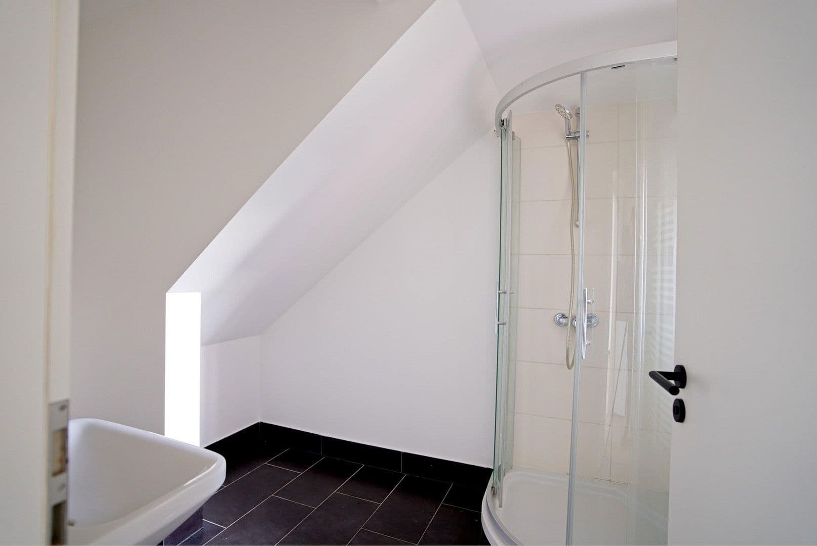 Prenájom bytu 4-izbový 118 m², Herrenruhmweg 9, Trittau, Šlezvicko-Holštajnsko Prenájom bytu 4-izbový 118 m², Herrenruhmweg 9, Trittau, Šlezvicko-Holštajnsko