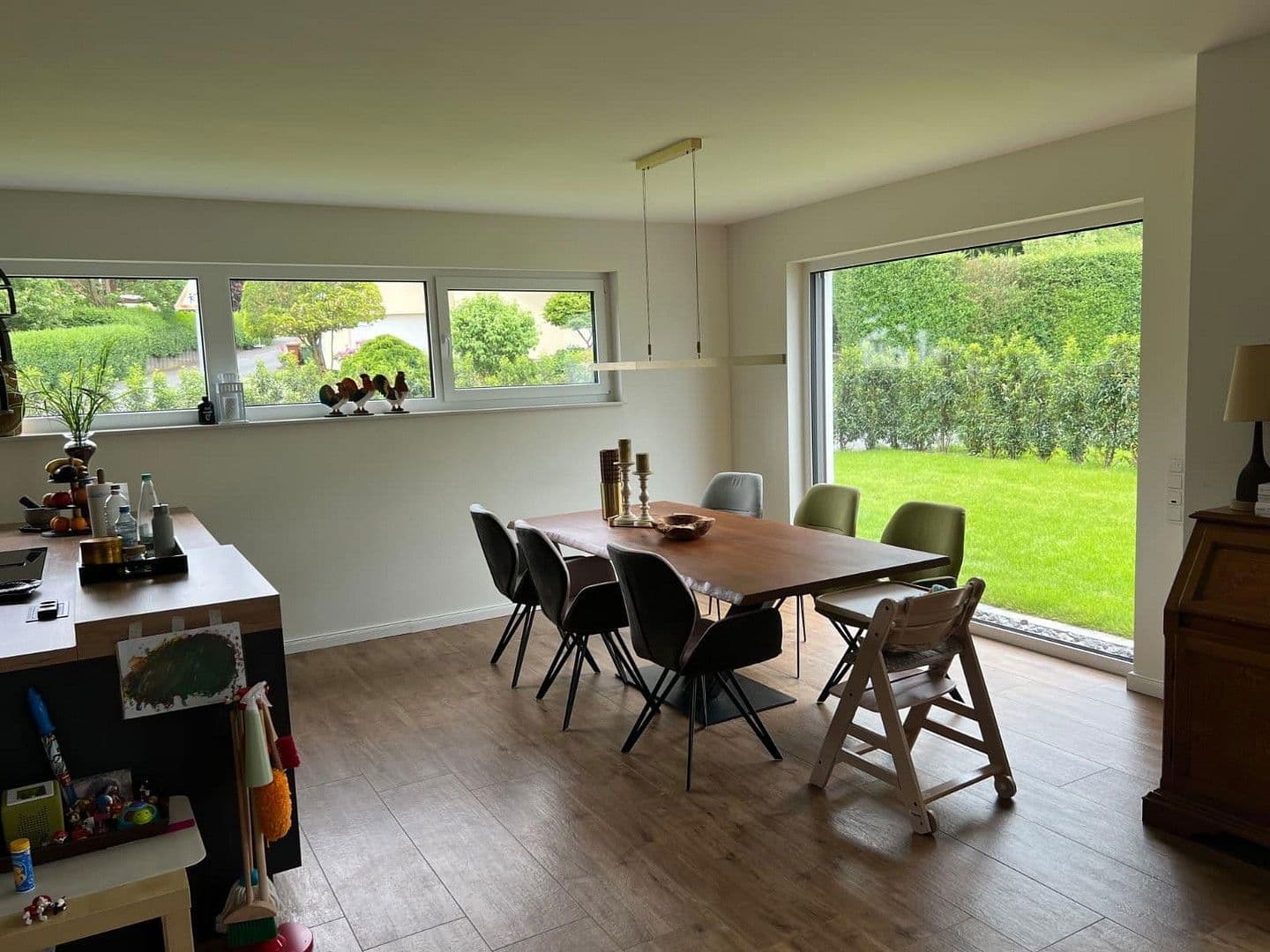 Prenájom domu 180 m², pozemek 520 m², Im Königsfeld 29 a, Sankt Katharinen, Porýnie-Falcko Prenájom domu 180 m², pozemek 520 m², Im Königsfeld 29 a, Sankt Katharinen, Porýnie-Falcko