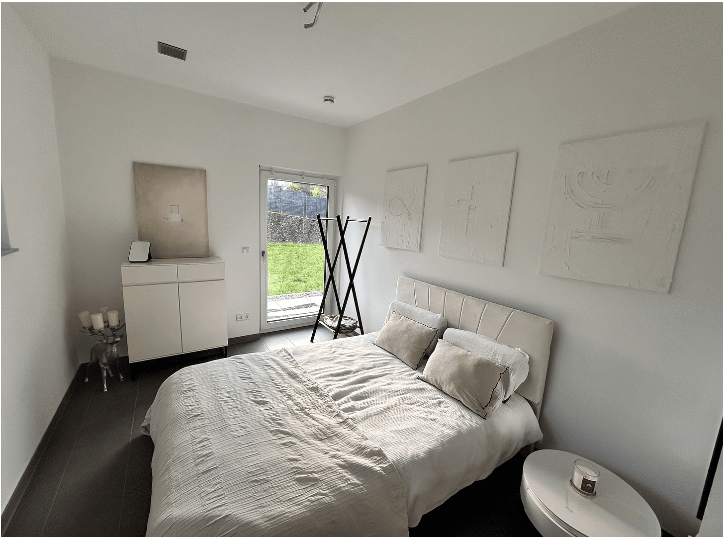 Prenájom domu 167 m², pozemek 1.730 m², Waldkappel, Hesensko Prenájom domu 167 m², pozemek 1.730 m², Waldkappel, Hesensko