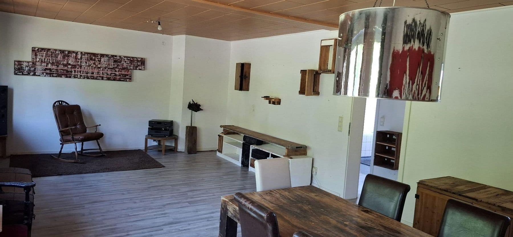 Predaj domu 338 m², pozemek 1.593 m², Hohesfeld, Schnega, Dolné Sasko Predaj domu 338 m², pozemek 1.593 m², Hohesfeld, Schnega, Dolné Sasko